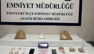 Esenyurt&rsquo;ta d&uuml;zenlenen operasyonda 7,5 kilo uyuşturucu ge&ccedil;irildi