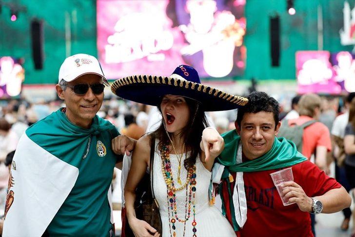 Moskova'da 'Ölüler Günü' festivali  G3