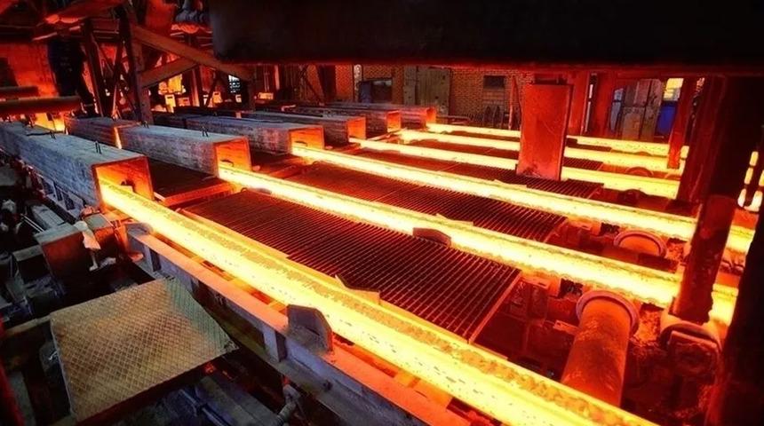 K&uuml;resel ham &ccedil;elik &uuml;retimi temmuzda y&uuml;zde 0,3 azaldı