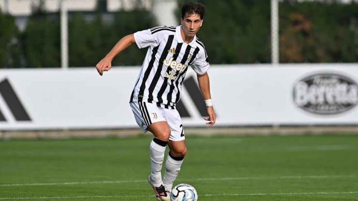 Beşiktaş a Juventus tan bir transfer daha! Miretti &ldquo;Evet&rdquo; dedi 4