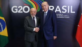 Cumhurbaşkanı Erdoğan, Brezilya Devlet Başkanı Lula da Silva ile g&ouml;r&uuml;şt&uuml;