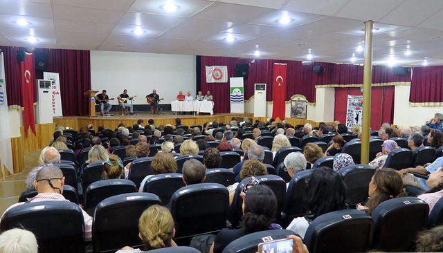 Foça'da, Sivas olayları anma programında gerginlik