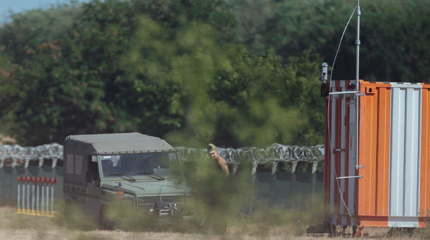 Macaristan'da Gripen tipi savaş u&ccedil;ağı d&uuml;şt&uuml;