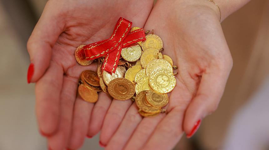 Gram 1000 TL y&uuml;kseldi! Cumayı işaret etti: Altında iki kritik seviye