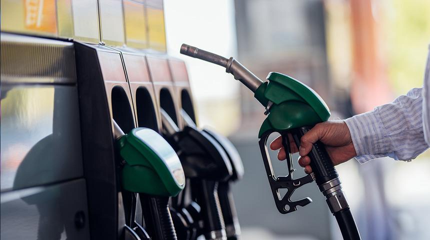 Benzine zam: Gece yarısı tabela değişti! 25 Ağustos İstanbul, Ankara, İzmir akaryakıt fiyatları