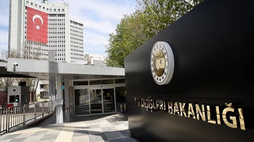 ABD'nin Suriye kararı hakkında T&uuml;rkiye'den a&ccedil;ıklama: "Memnuniyetle karşılıyoruz"