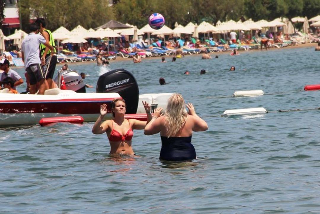 Ruslar, Antalya'da t&uuml;m zamanların rekorunu kırdı