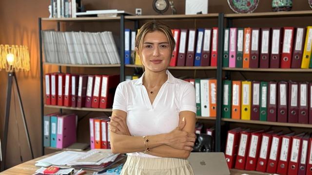Evliliği s&uuml;rerken eski eşiyle g&ouml;r&uuml;şt&uuml;! Mahkemeden 200 bin TL&rsquo;lik karar 3