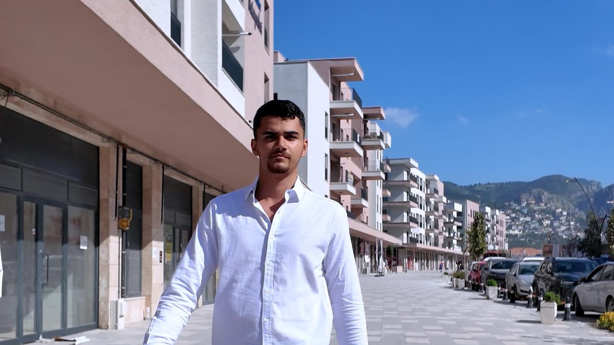 Bakan Kurum&rsquo;dan Hataylı esnaf paylaşımı! "Hatay&rsquo;da a&ccedil;ılan kepenkler yeniden başlayan hayatın sesi oluyor" 4