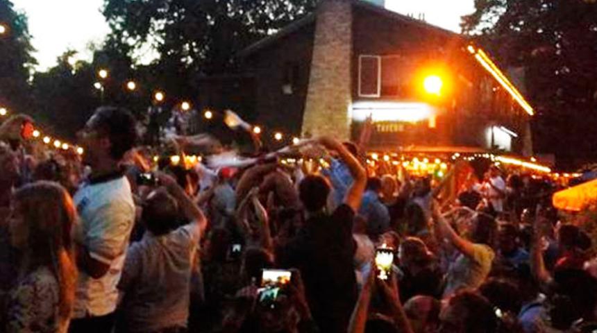 Londra sokaklarında çeyrek final sevinci