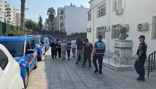 Mersin&rsquo;de fuhuş operasyonu: 5 tutuklama
