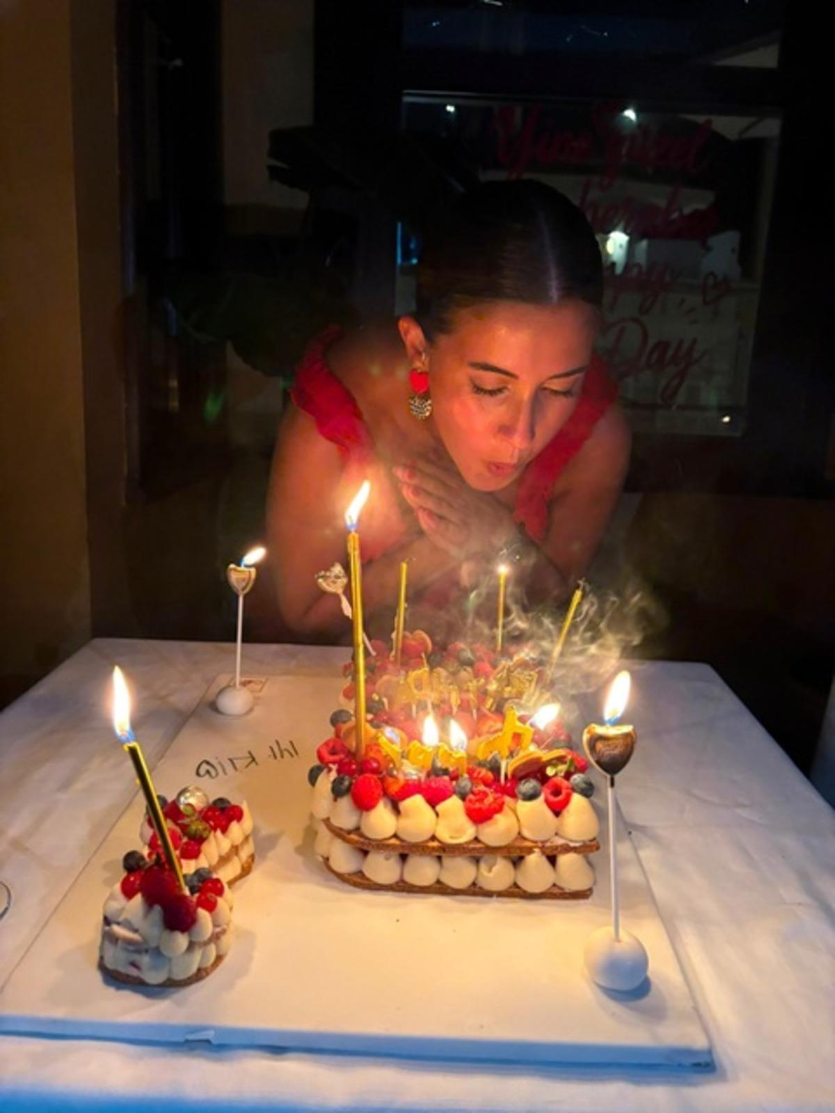 Buse Terim yeni yaşını sevgilisiyle kutladı! Romantik pozlar g&uuml;ndemde 3