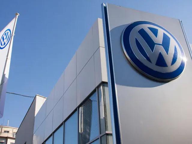Volkswagen'de ortalık karıştı! K&uuml;&ccedil;&uuml;lme planı: 50 bin kişi ve 5 fabrika g&uuml;ndemde