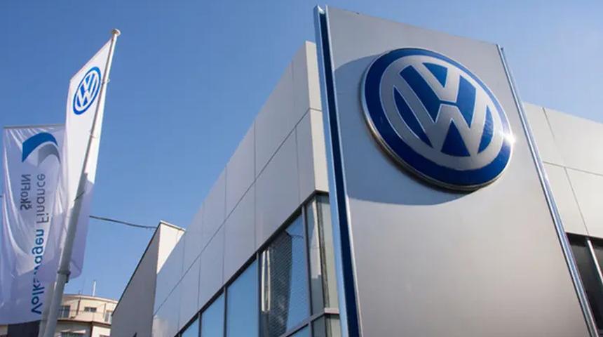 Volkswagen'de ortalık karıştı! K&uuml;&ccedil;&uuml;lme planı: 50 bin kişi ve 5 fabrika g&uuml;ndemde