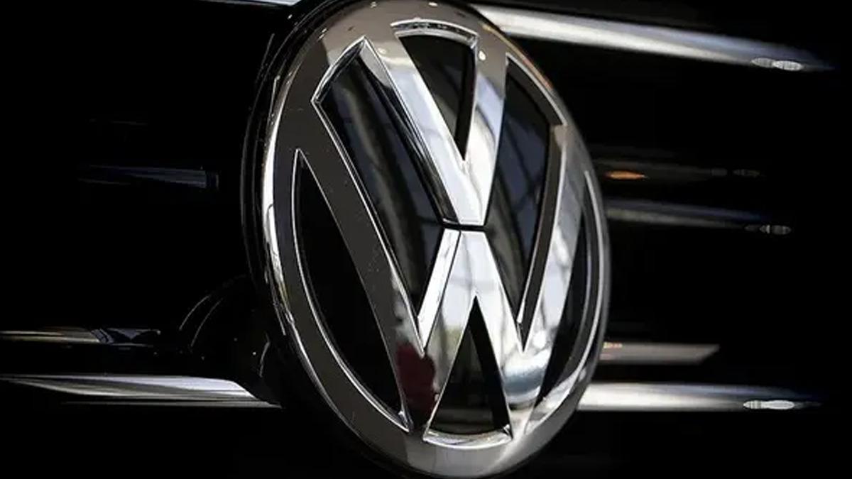 Volkswagen de ortalık karıştı! K&uuml;&ccedil;&uuml;lme planı: 50 bin kişi ve 5 fabrika g&uuml;ndemde 2