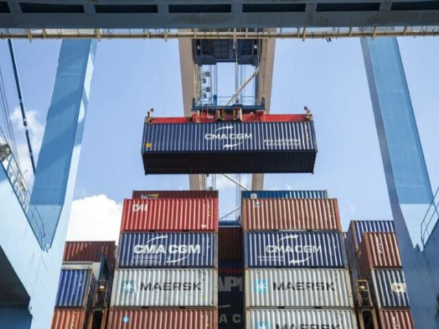 Sanayi kollarında ihracat katkı oranında inşaat seramikleri sekt&ouml;r&uuml; ilk sırada yer aldı