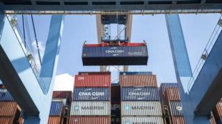 Sanayi kollarında ihracat katkı oranında inşaat seramikleri sektörü ilk sırada yer aldı