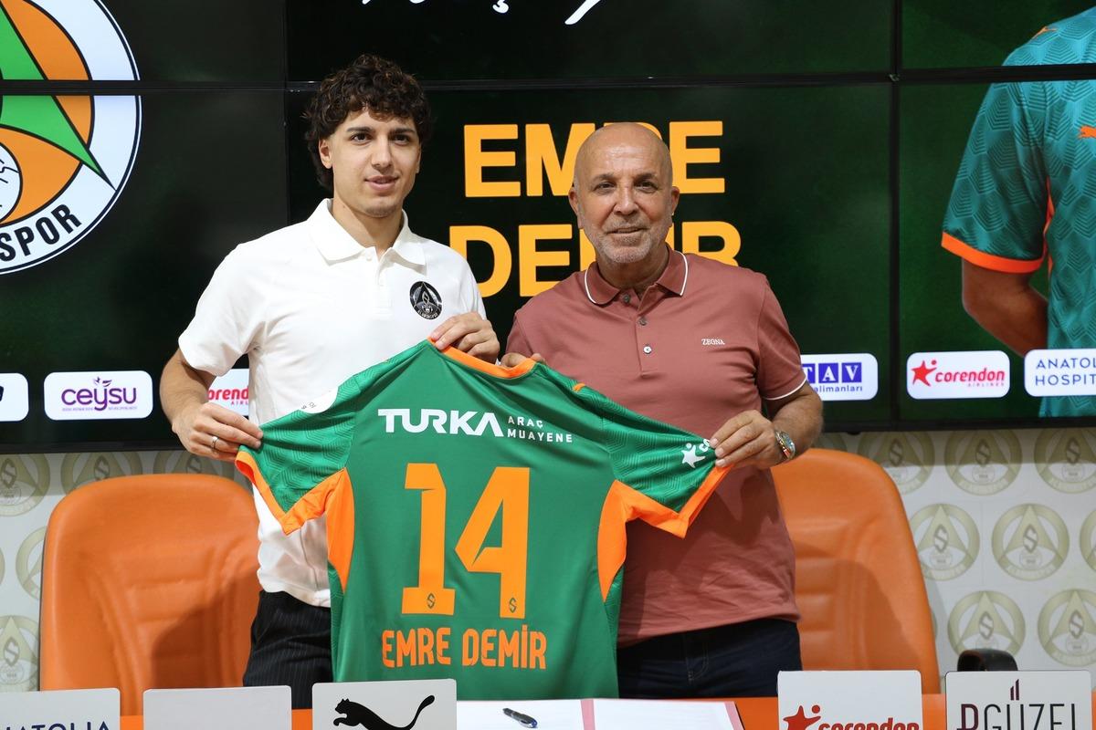 Fenerbahçe de Emre Demir in yeni adresi açıklandı! 2