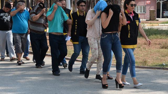 Adana merkezli 5 ilde fuhuş operasyonu (2)
