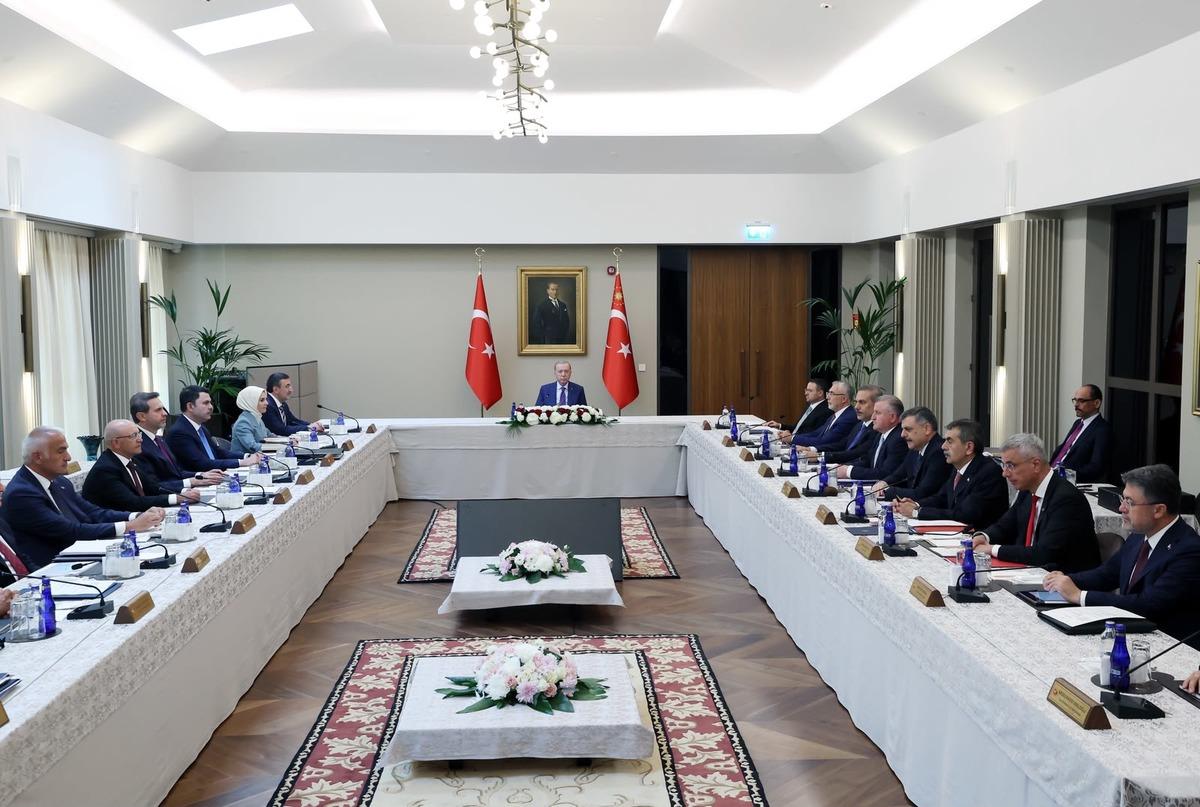Cumhurbaşkanı Erdoğan dan Terörsüz Türkiye mesajı: "Süreci zora sokan, dinamitleyen, tahrik eden her türlü girişim tarih karşısında mesul olacaktır" 1