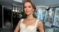 Burcu Biricik�ten s�rpriz proje: Bu kez sadece ba�rolde de�il