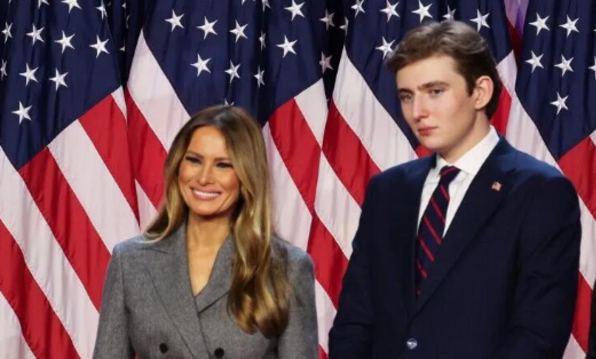 Trump ın oğlu Barron Trump ın başına 10 milyon dolarlık &ouml;d&uuml;l 1