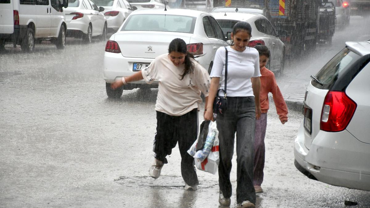 Meteoroloji uyardı: Türkiye'ye serin ve yağışlı hava geliyor! Bu tarihlere dikkat - Mynet Yaşam