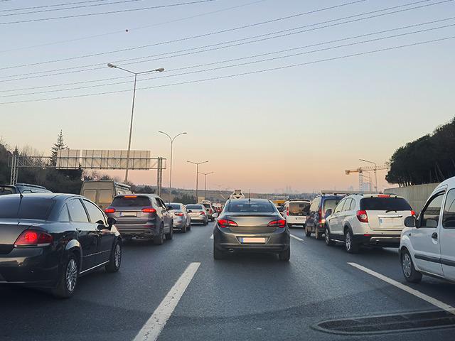 Trafikte yeni d&ouml;nem 1 Eyl&uuml;l'de başlıyor: Tek numara olacak