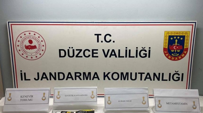 D&uuml;zce jandarması bir haftada 170 olayı aydınlattı
