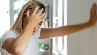 Kulak &ccedil;ınlaması beyin t&uuml;m&ouml;r&uuml; belirtisi mi? Uzman uyardı