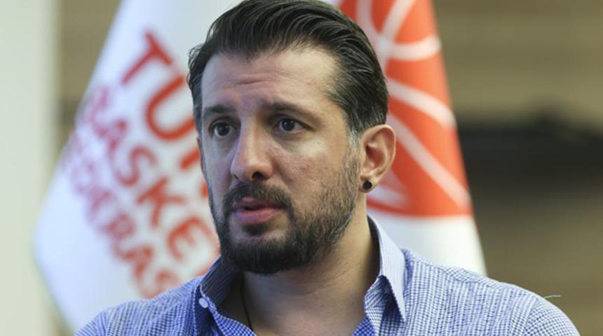 Kerem Tun&ccedil;eri'den A Milli Erkek Basketbol Takımı'na &ouml;vg&uuml;