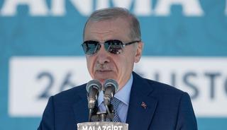 Cumhurbaşkanı Erdoğan, "Dost, d&uuml;şman bilsin" diyerek t&uuml;m d&uuml;nyaya mesaj verdi: "B&ouml;lgemizde tarih yeniden yazılıyor"