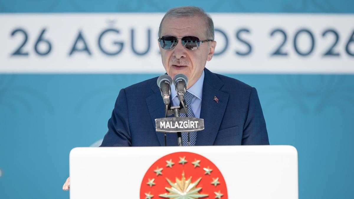Cumhurbaşkanı Erdoğan, "Dost, d&uuml;şman bilsin" diyerek t&uuml;m d&uuml;nyaya mesaj verdi: "B&ouml;lgemizde tarih yeniden yazılıyor" 1