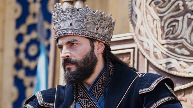 Akın Akınözü, Sultan Alaeddin Keykubat rolü için aylarca hazırlandı