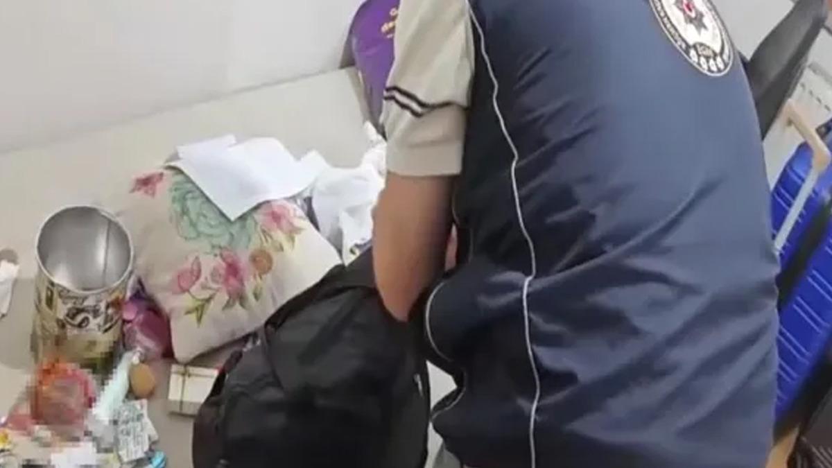 Tiktok yayınlarıyla ağlarına d&uuml;ş&uuml;rd&uuml;ler! Yabancı kadınları fuhşa b&ouml;yle s&uuml;r&uuml;klediler 2