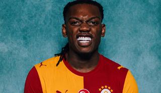 Galatasaray Rafael Leao transferine hi&ccedil; olmadığı kadar yakın!