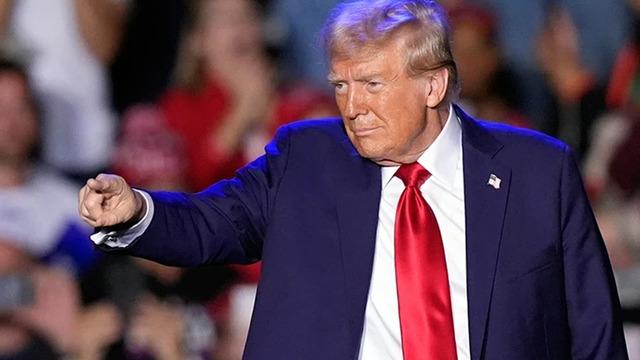 Trump'tan Moskova temasları sonrası ilk açıklama: Görüşmelerden sonuç çıkabilir