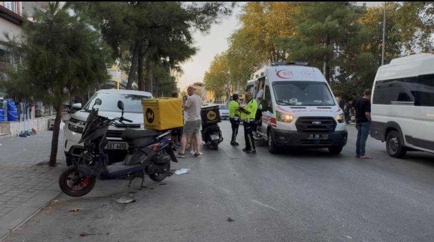 Yasaklı kavşaktan d&ouml;n&uuml;ş yapmak isterken kazaya neden oldu