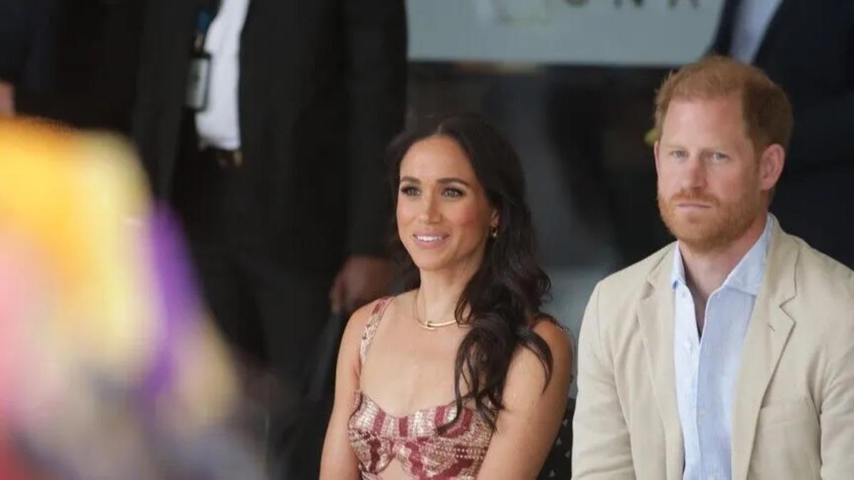 Prens Harry ve Meghan, 6 yıl sonra İngiltere ye d&ouml;nd&uuml; 1