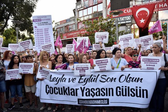 Beşiktaş'ta kadın meclislerinden çocuk cinayetleri protestosu