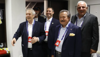 Aziz Yıldırım dayanamadı! Soyunma odasını indi: O kararı a&ccedil;ıkladı
