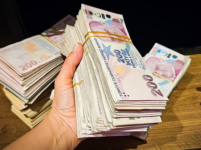 Esnaf kredilerinde yeni d&ouml;nem: Faiz indirimi oranları değişti