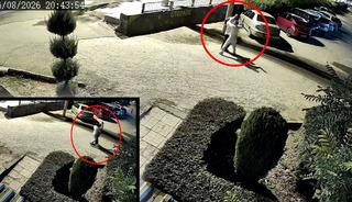 Kucağında &ccedil;ocuk varken katletti! Diyarbakır'daki kahreden kadın cinayeti kamerada
