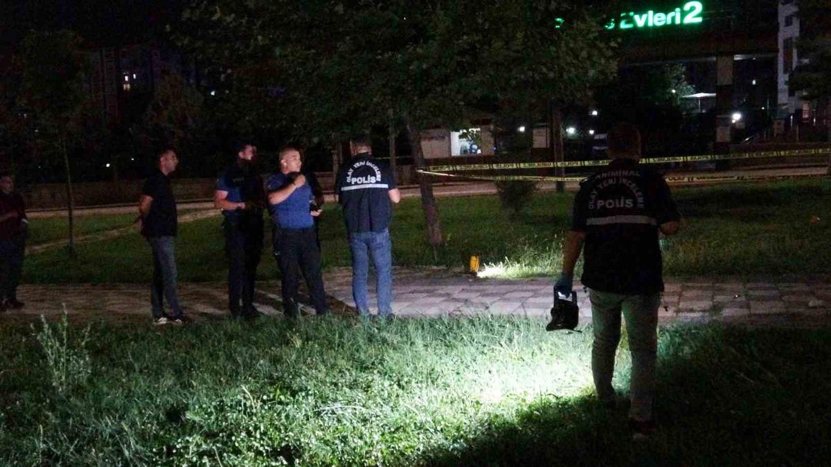 Malatya’da parkta silahlı kavga: 4 yaralı - Mynet Yaşam