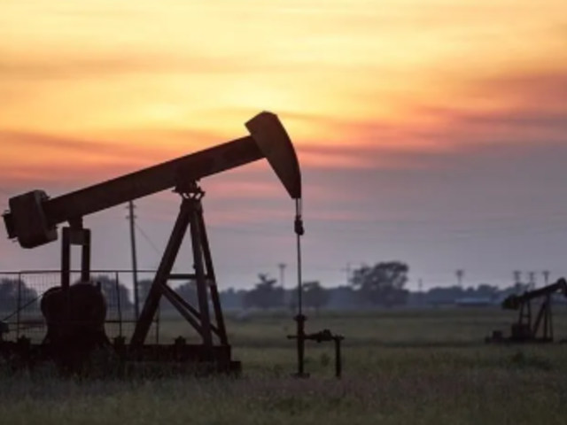 ABD'nin ticari ham petrol stokları 100 bin varil arttı