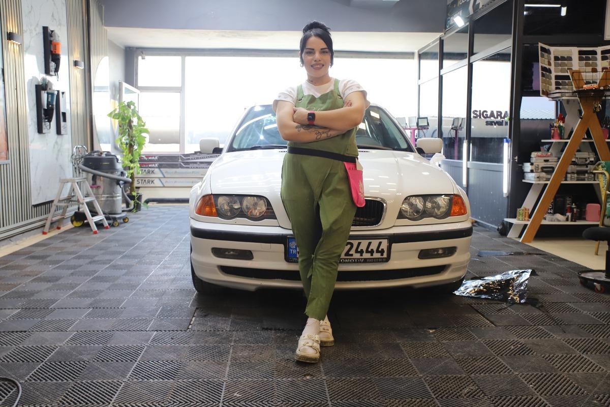 Sekreter olarak başladı, kendi işinin patronu oldu: &Ouml;ğrenmek isteyen ona geliyor 2