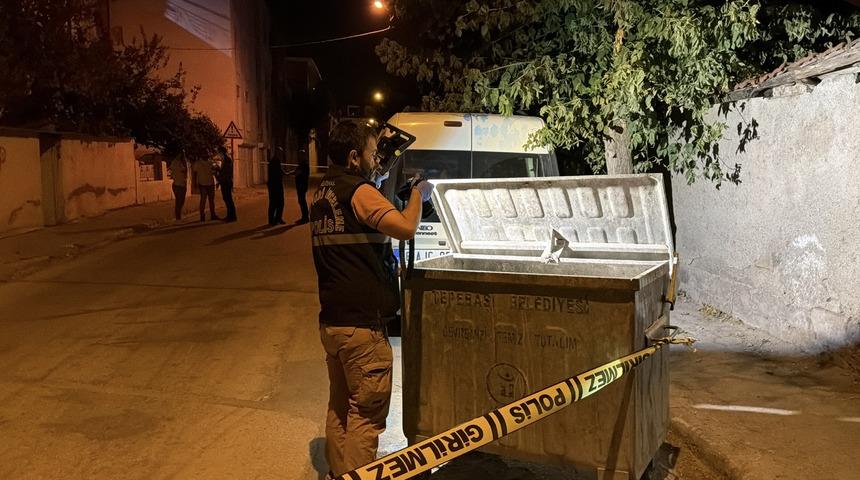 Eskişehir'de arkadaşını bı&ccedil;akla &ouml;ld&uuml;rd&uuml;ğ&uuml; iddia edilen zanlı adliyede