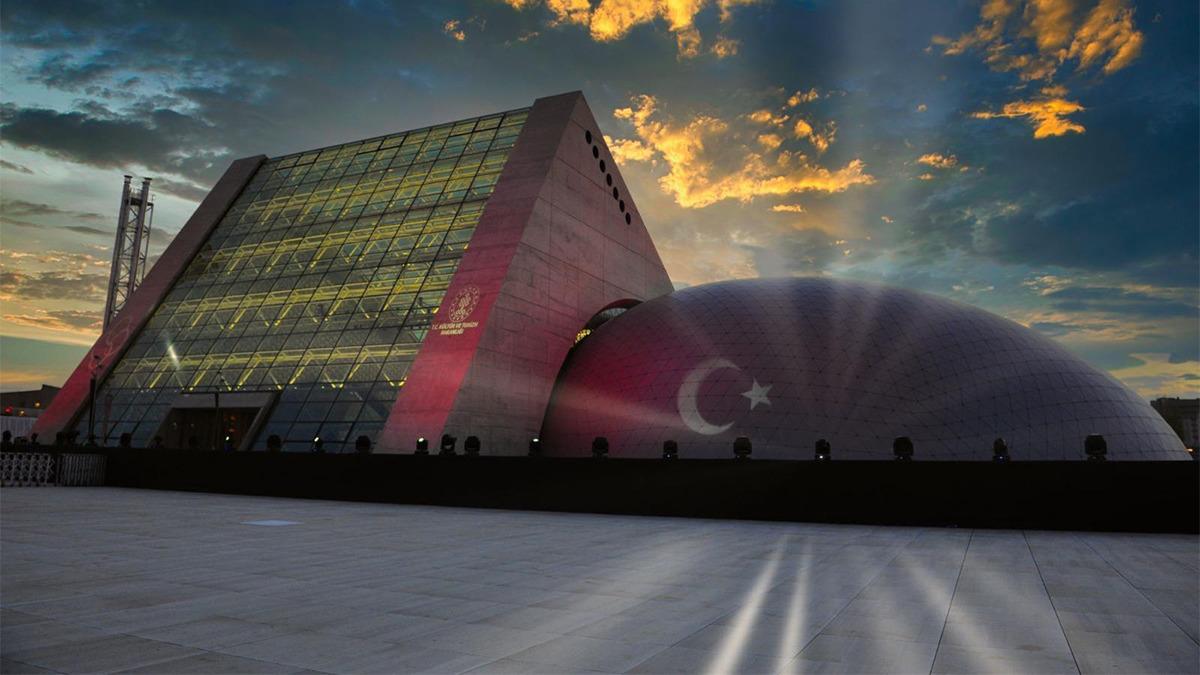 CSO Ada Ankara'da sanat şöleni! Bakan Ersoy yeni sezon programını duyurdu: Dünya yıldızları geliyor - Kültür Sanat Haberleri