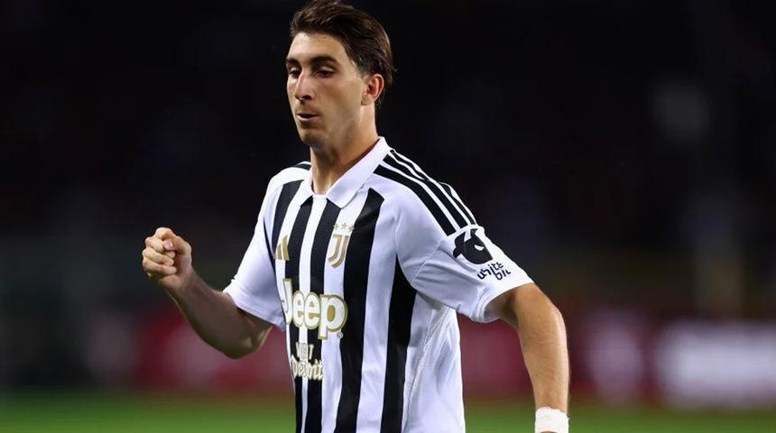 İtalyan yıldız Fabio Miretti Beşiktaş i&ccedil;in İstanbul'a geliyor