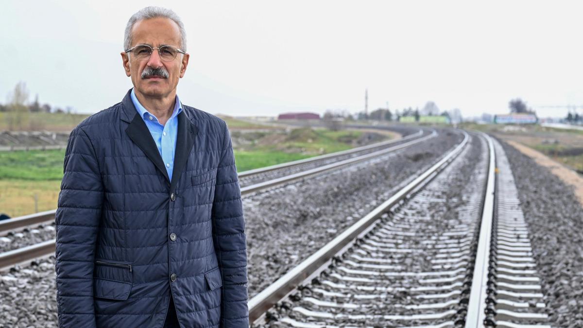 Göçmen leyleklere koruma! 153 yıllık demiryolu güzergahında özel önlemler alındı - Güncel Haberler